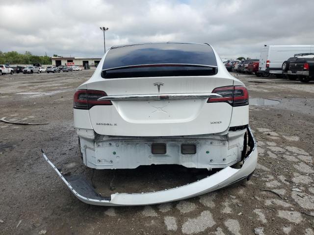 Photo 6 from auction – 2017 TESLA MODEL X with VIN 5YJXCBE20HF050017