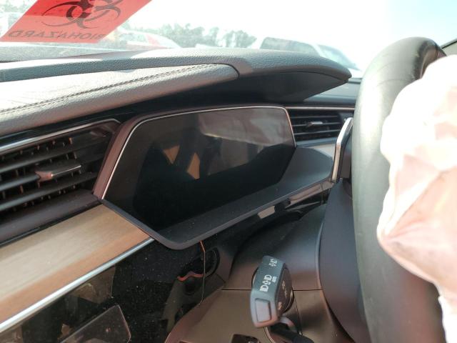 صورة رقم 9 من المزاد - 2024 AUDI Q8 E-TRON مع VIN WA15AAGE8RB017425
