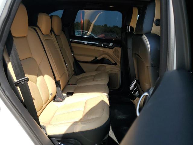 Photo 11 from auction – 2016 PORSCHE CAYENNE with VIN WP1AA2A20GLA02285