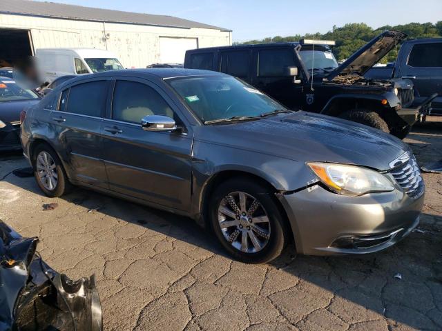 Photo 4 from auction – 2013 CHRYSLER 200 TOURIN with VIN 1C3CCBBB7DN624700