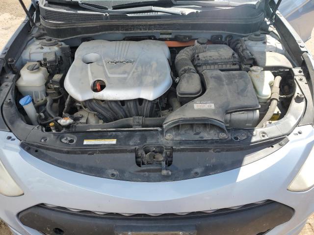 Photo 11 from auction – 2012 HYUNDAI SONATA HYB with VIN KMHEC4A42CA047479