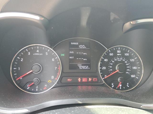 Photo 9 from auction – 2016 KIA FORTE LX with VIN KNAFX4A6XG5439250