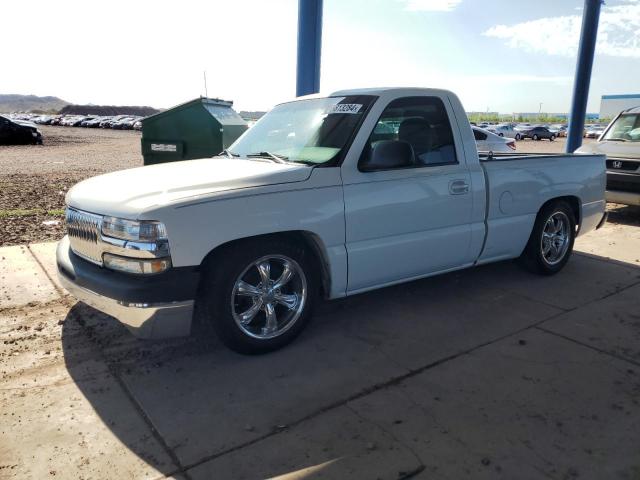 CHEVROLET SILVERADO 2002 with VIN 1GCEC14X42Z195786 - Photo from auction