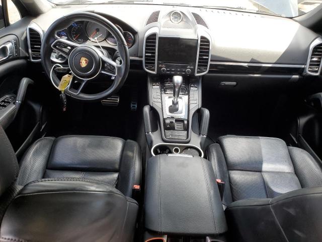 Photo 8 from auction – 2017 PORSCHE CAYENNE S with VIN WP1AB2A29HLA51709