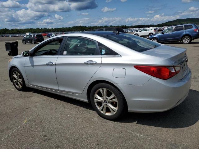 Photo 2 from auction – 2013 HYUNDAI SONATA SE with VIN 5NPEC4AC5DH597202