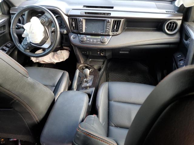 Photo 8 from auction – 2017 TOYOTA RAV4 SE with VIN JTMJFREV5HD215664