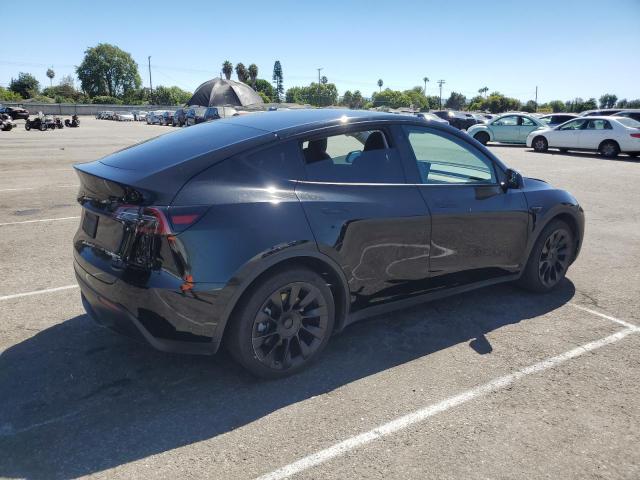 Photo 3 from auction – 2021 TESLA MODEL Y with VIN 5YJYGDEE2MF182320