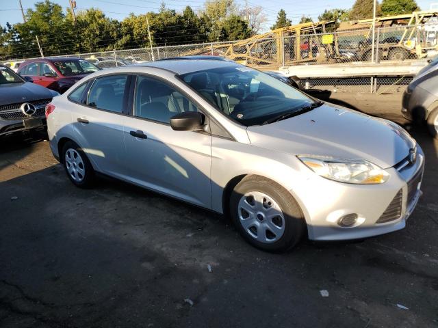 Photo 4 from auction – 2014 FORD FOCUS S with VIN 1FADP3E25EL184601