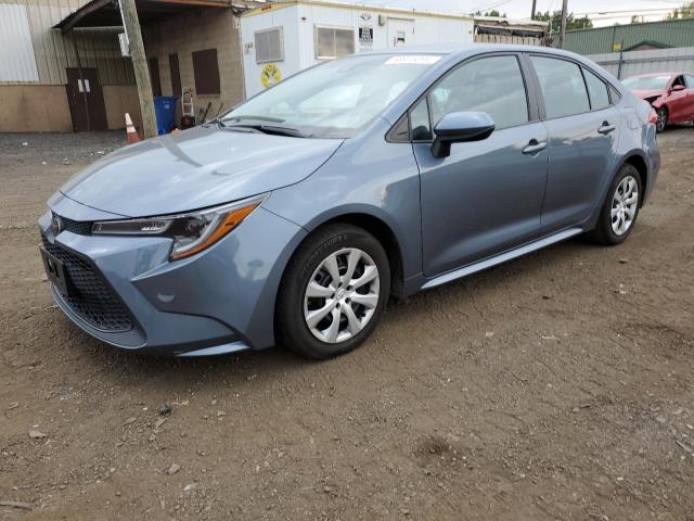 TOYOTA COROLLA LE 2022 with VIN 5YFEPMAE1NP295688 - Photo from auction