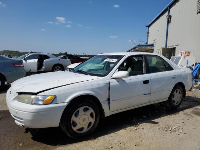 TOYOTA CAMRY CE 1997 with VIN 4T1BF22K3VU923571 - Photo from auction