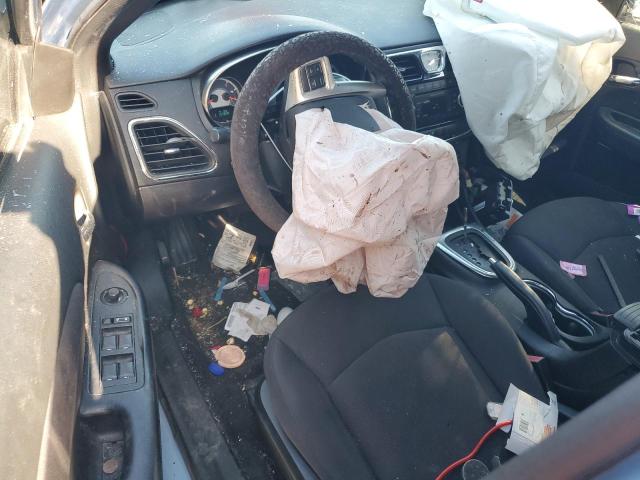 Photo 8 from auction – 2014 CHRYSLER 200 TOURIN with VIN 1C3CCBBG9EN105645