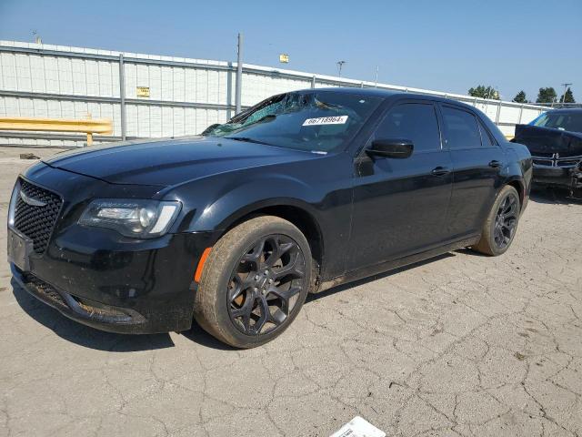 CHRYSLER 300 S 2019 with VIN 2C3CCABG2KH618136 - Photo from auction