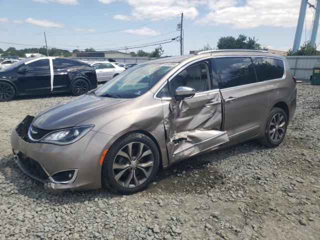 CHRYSLER PACIFICA L 2017 with VIN 2C4RC1GG1HR752007 - Photo from auction