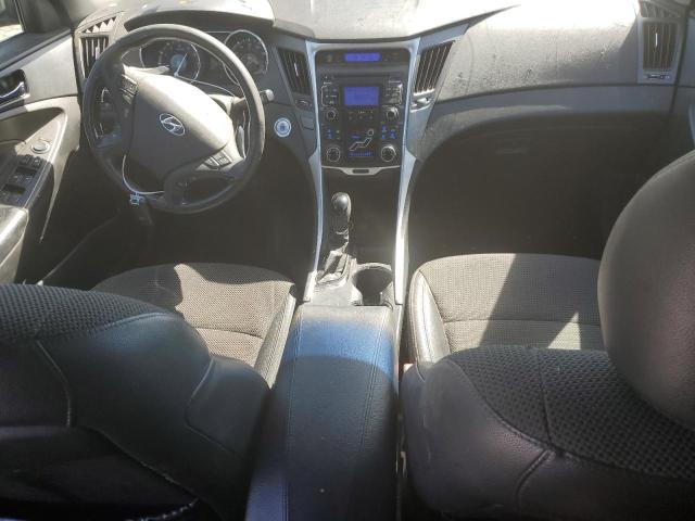 Photo 8 from auction – 2011 HYUNDAI SONATA SE with VIN 5NPEC4AB6BH316044