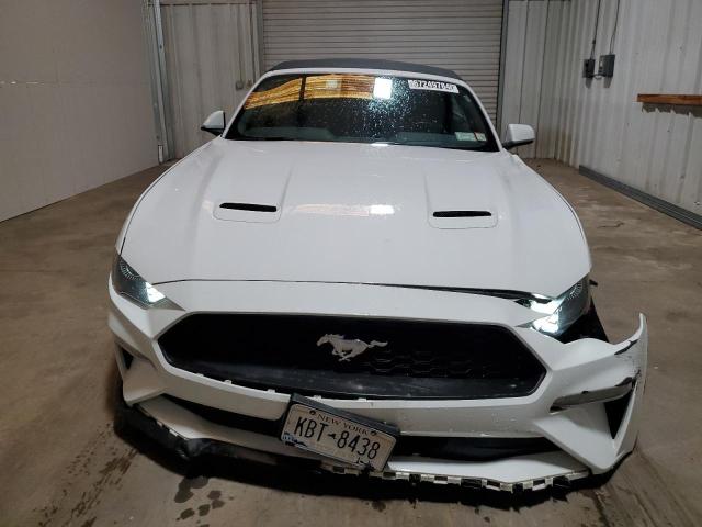 Photo 5 from auction – 2022 FORD MUSTANG with VIN 1FATP8UH2N5103296