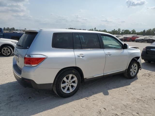 Photo 3 from auction – 2013 TOYOTA HIGHLANDER with VIN 5TDZA3EH3DS035588