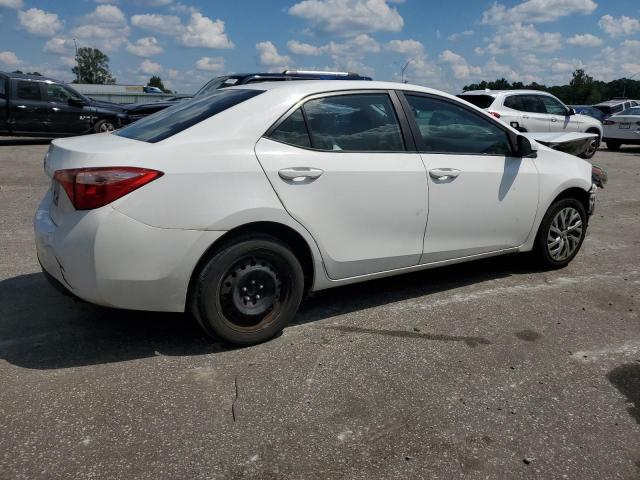 Photo 3 from auction – 2018 TOYOTA COROLLA L with VIN 2T1BURHE8JC074856