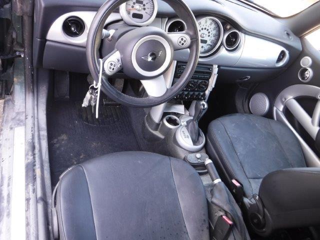 Photo 8 from auction – 2006 MINI COOPER with VIN WMWRF33576TG15246
