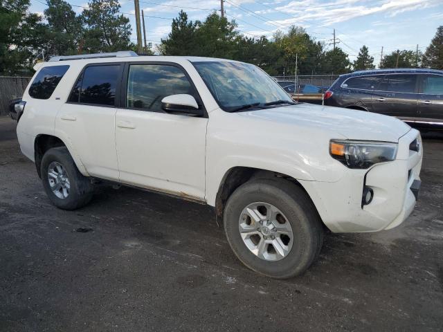 Photo 4 from auction – 2015 TOYOTA 4RUNNER SR with VIN JTEBU5JR1F5235084