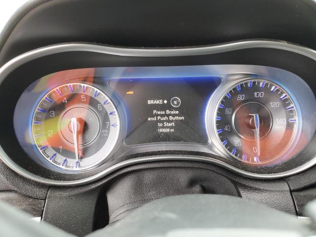Photo 9 from auction – 2015 CHRYSLER 300 LIMITE with VIN 2C3CCAAG6FH898988