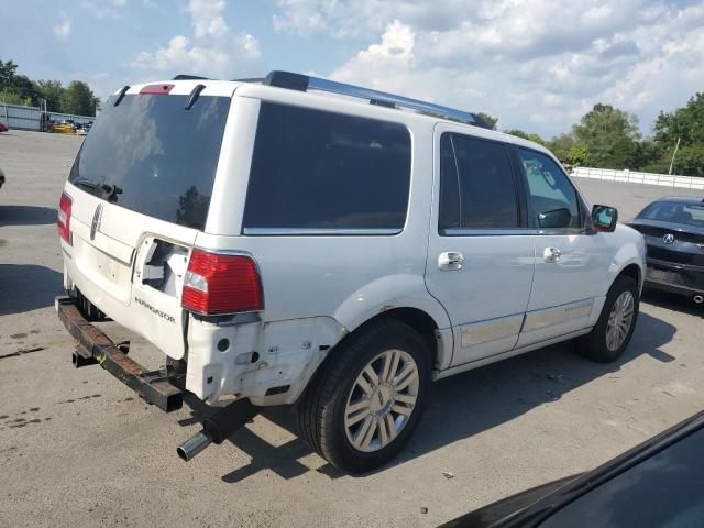 Photo 3 from auction – 2014 LINCOLN NAVIGATOR with VIN 5LMJJ2J57EEL02279