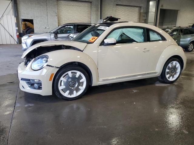 VOLKSWAGEN BEETLE S 2019 with VIN 3VWFD7AT4KM702271 - Photo from auction
