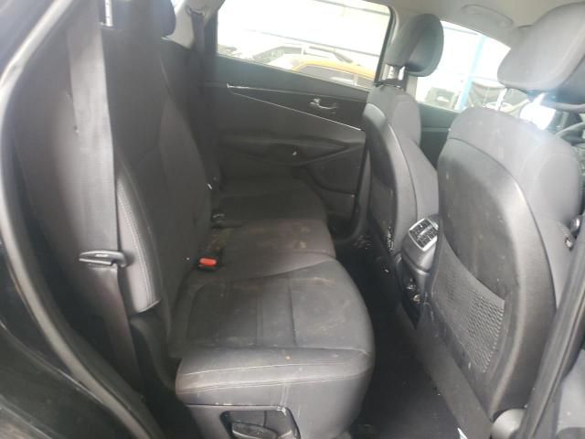 Photo 11 from auction – 2016 KIA SORENTO LX with VIN 5XYPG4A31GG052204