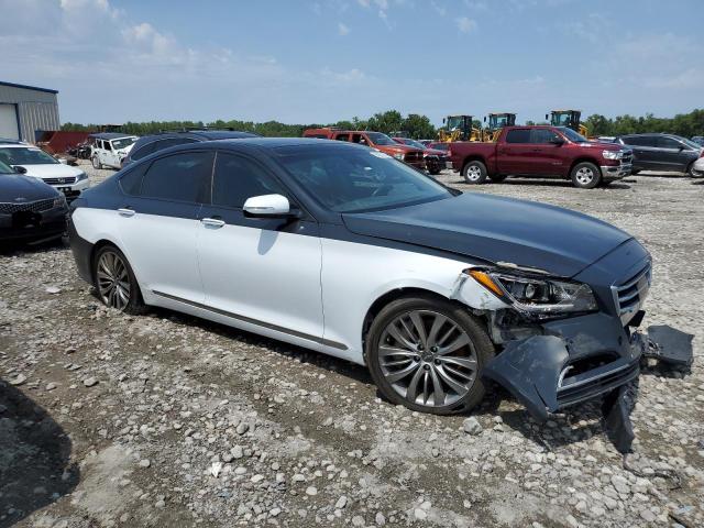 Photo 4 from auction – 2015 HYUNDAI GENESIS 5. with VIN KMHGN4JF1FU046136