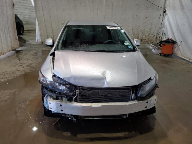 Photo 5 from auction – 2013 HONDA CIVIC LX with VIN 2HGFB2F56DH554777
