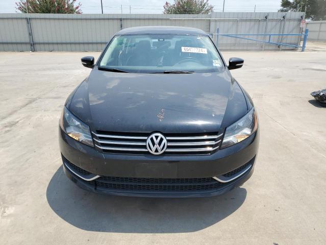 Photo 5 from auction – 2015 VOLKSWAGEN PASSAT S with VIN 1VWAT7A35FC049504