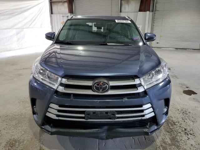 Photo 5 from auction – 2018 TOYOTA HIGHLANDER with VIN 5TDJZRFH2JS837603
