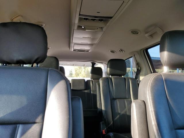 Photo 10 from auction – 2013 CHRYSLER TOWN & COU with VIN 2C4RC1BG4DR705717