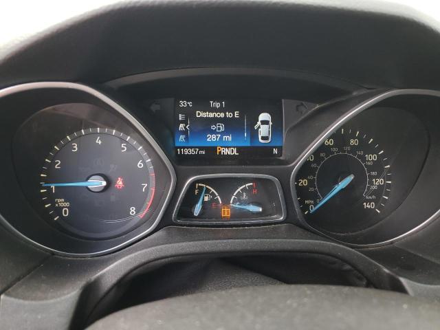 Zdjęcie 9 z aukcji – 2017 FORD FOCUS SE z VIN 1FADP3K20HL264008