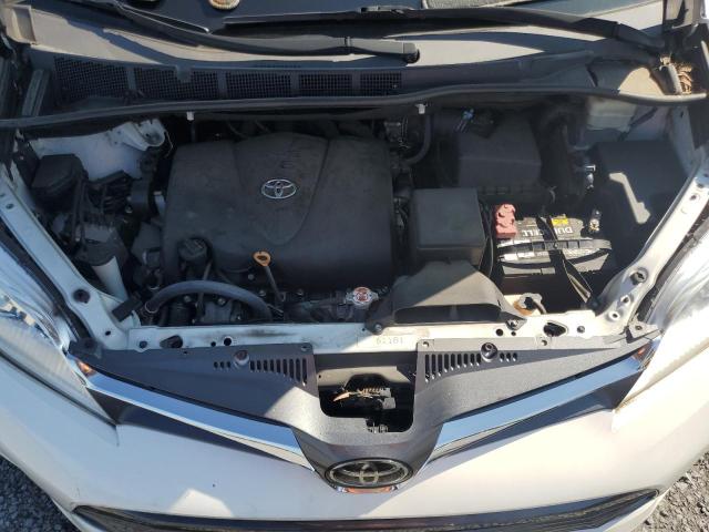 Photo 12 from auction – 2018 TOYOTA SIENNA XLE with VIN 5TDYZ3DC5JS934491