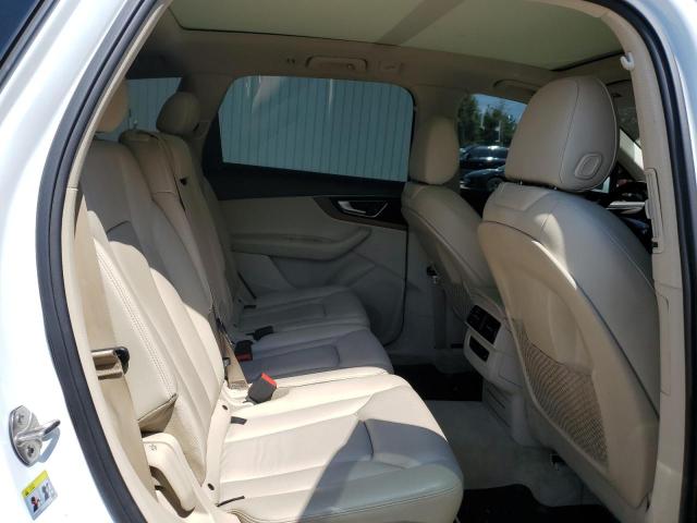 Фото 11 с аукциона – 2017 AUDI Q7 PREMIUM с VIN WA1LAAF7XHD017181
