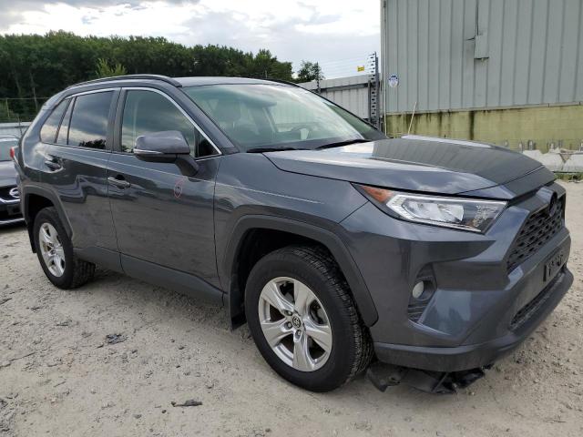 Photo 4 from auction – 2020 TOYOTA RAV4 XLE with VIN JTMP1RFV7LD053486