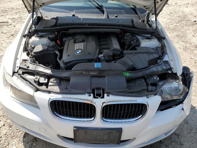 Photo 11 from auction – 2011 BMW 328 I with VIN WBAPH7G56BNM55696