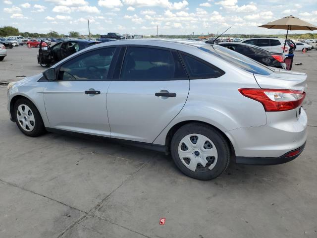 Photo 2 from auction – 2014 FORD FOCUS S with VIN 1FADP3E21EL320903