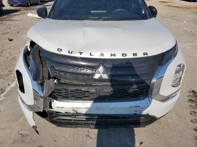 Photo 12 from auction – 2024 MITSUBISHI OUTLANDER with VIN JA4J3VA80RZ006364