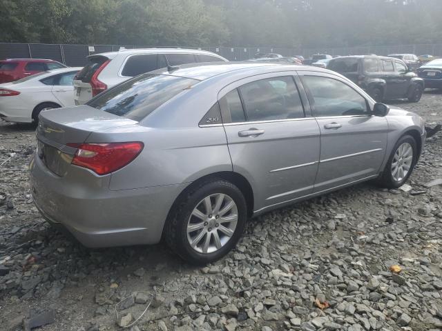 Photo 3 from auction – 2013 CHRYSLER 200 TOURIN with VIN 1C3CCBBG9DN703474