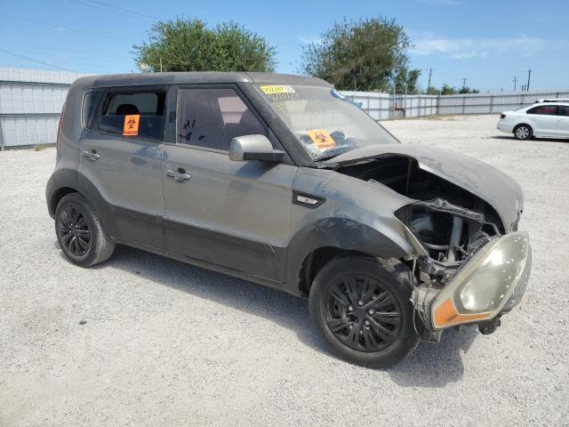 Photo 4 from auction – 2013 KIA SOUL with VIN KNDJT2A51D7568692