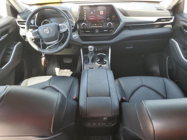 Photo 8 from auction – 2022 TOYOTA HIGHLANDER with VIN 5TDGARAH5NS510112