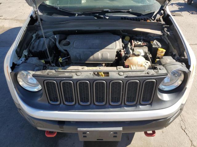 Photo 12 from auction – 2018 JEEP RENEGADE T with VIN ZACCJBCB7JPH62613
