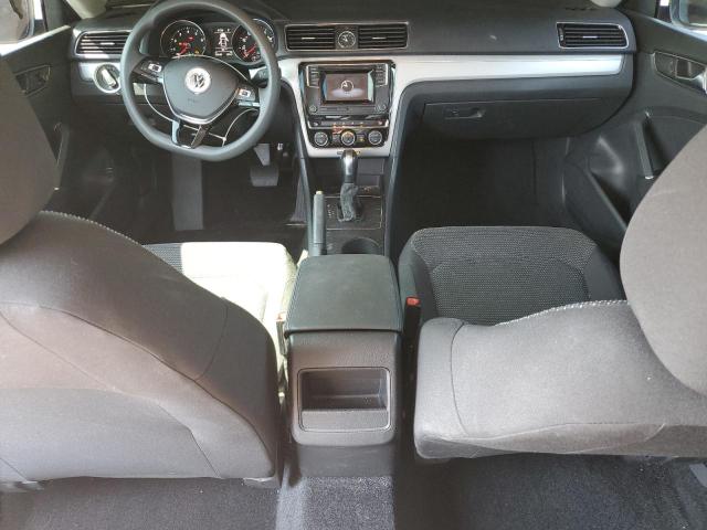 Photo 8 from auction – 2017 VOLKSWAGEN PASSAT S with VIN 1VWAT7A37HC034778