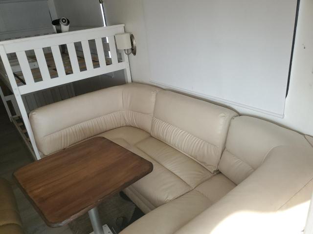Photo 6 from auction – 2004 SPAR MOTORHOME with VIN 4VZBR1D914C045545