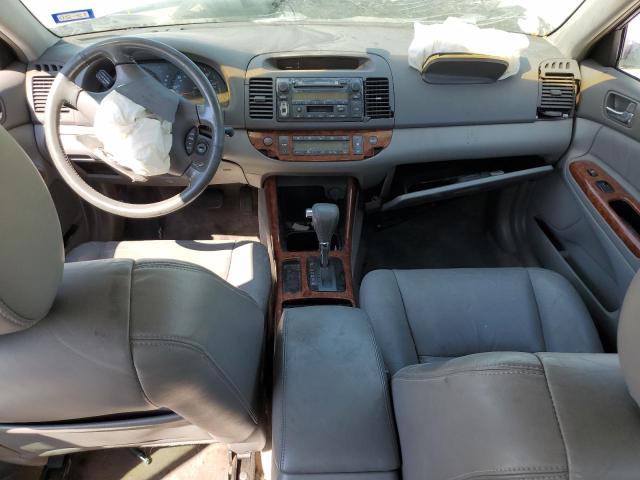 Photo 8 from auction – 2002 TOYOTA CAMRY LE with VIN JTDBF32K720018036