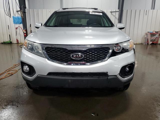 Photo 5 from auction – 2012 KIA SORENTO EX with VIN 5XYKUCA63CG220524