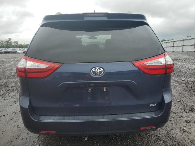 Photo 6 from auction – 2018 TOYOTA SIENNA XLE with VIN 5TDYZ3DC5JS909039