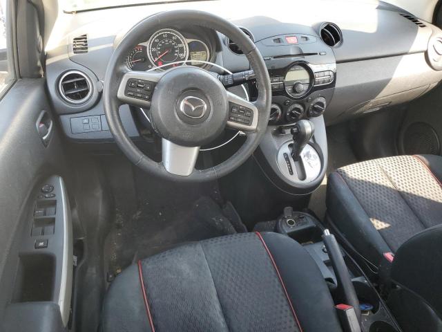 Photo 8 from auction – 2013 MAZDA MAZDA2 with VIN JM1DE1LY1D0152563