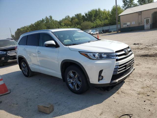 Photo 4 from auction – 2017 TOYOTA HIGHLANDER with VIN 5TDDZRFHXHS399212